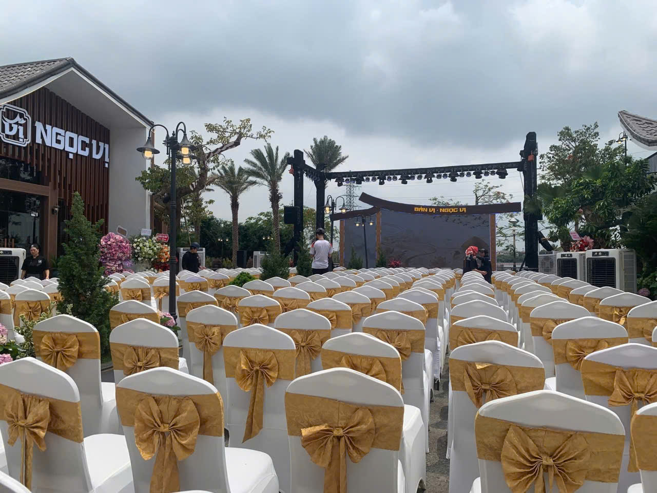 Lễ khai trương ngoài trời do Lợi Giang Event tổ chức