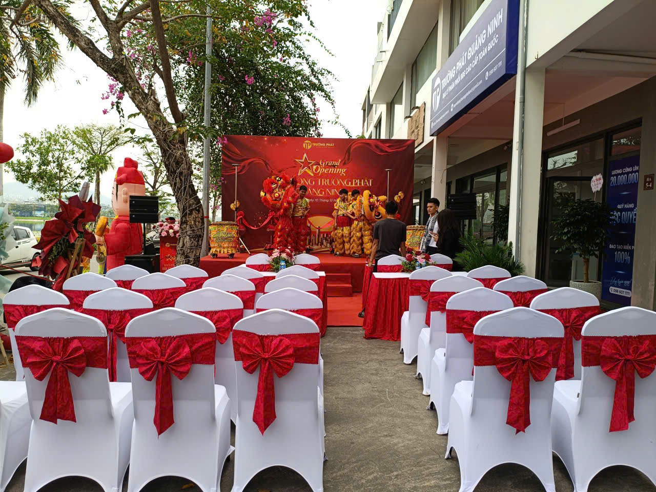 Thiết bị hỗ trợ sự kiện - Lợi Giang Event